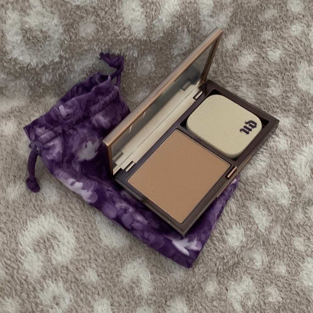 Urban Decay Naked Skin - Medium Neutral
